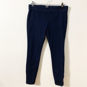 New York and Company Denim Dark Wash Jean Low Rise Legging Zipped Detail t Hem